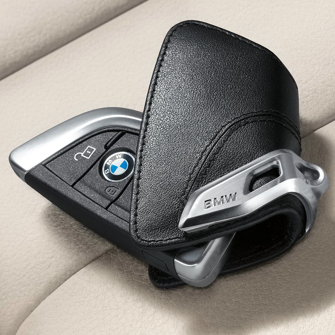 Happy Neglect Oak Husa protectie cheie originala BMW - piele neagra / crom