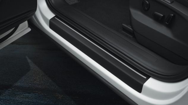 Protectie pentru pragul lateral, originala Volkswagen Tiguan Allspace (MBQ, AD1) 2018->, folie neagra