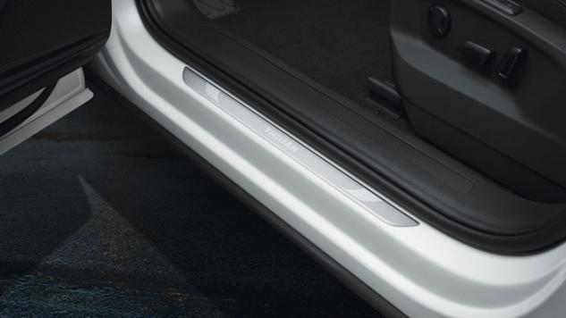 Protectie pentru pragul lateral, originala Volkswagen Tiguan (MQB-AD1) 2016->, otel inox