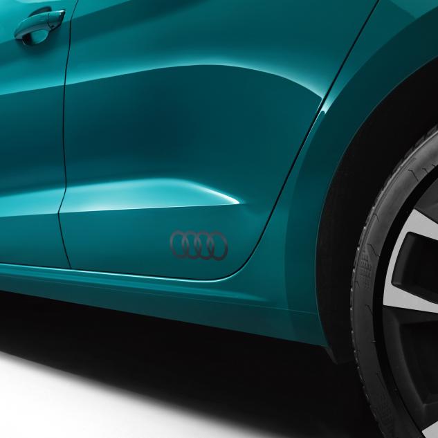Folie decorativa originala Audi, logo cercuri Audi, Platinum Grey Matt, 150 x 52 mm