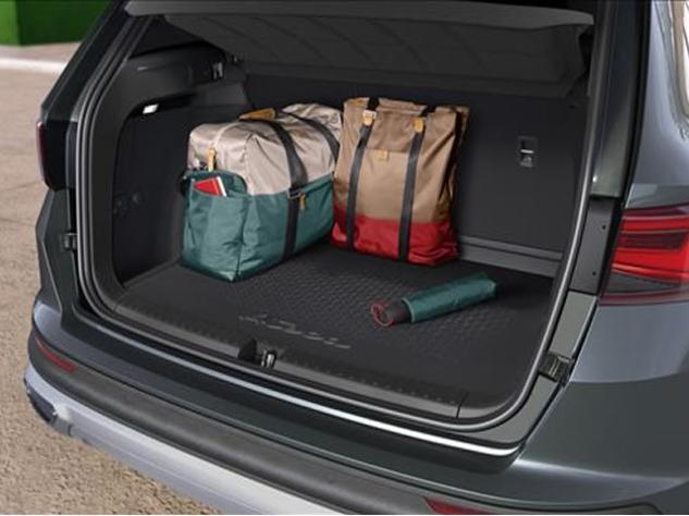 Tava portbagaj originala Seat Ateca (KHP) 2020+, poliuretan extrudat, pentru echipare cu PR. Nr. 3GA