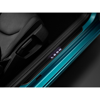 Protectie pentru pragul lateral, originala Seat Leon (5F) 2013-&gt;, cu iluminare LED